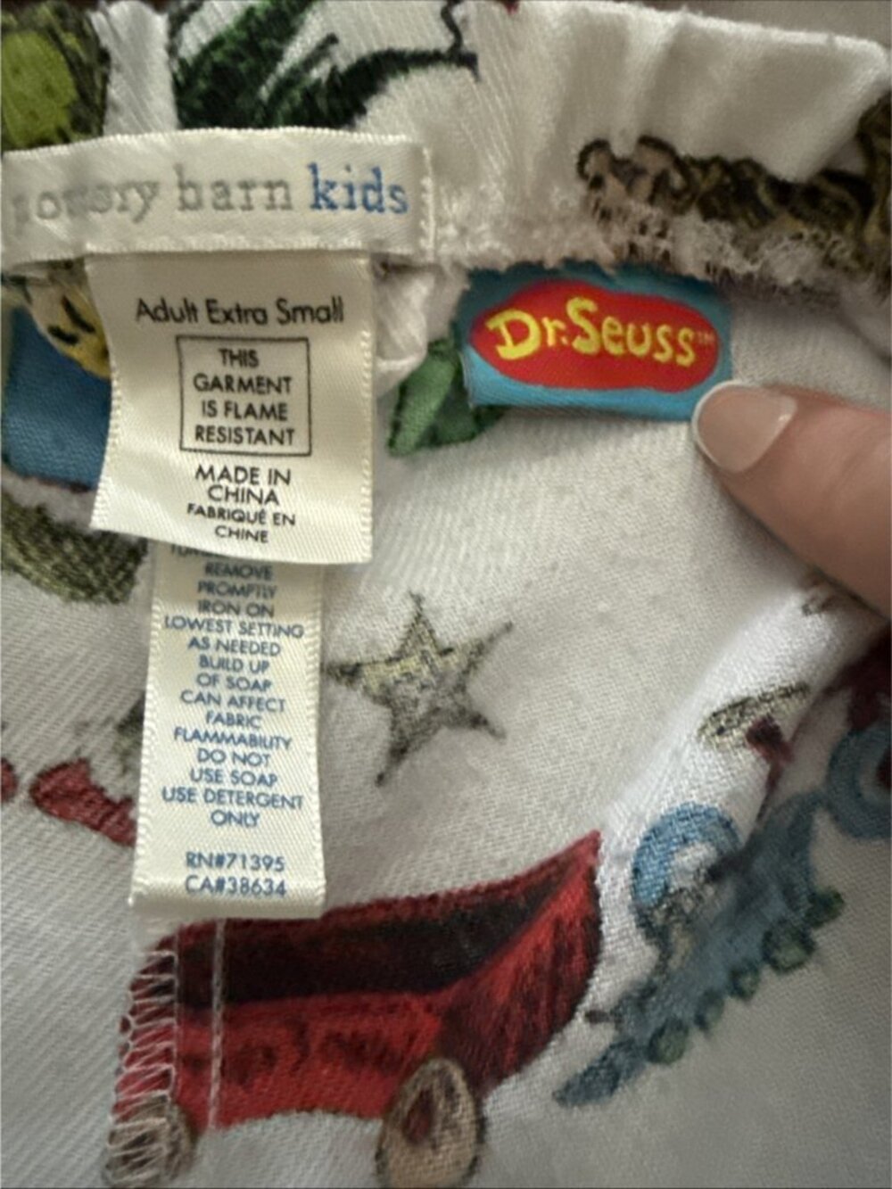 Pottery Barn Adult XS Grinch Pajamas - Picture 6 of 7